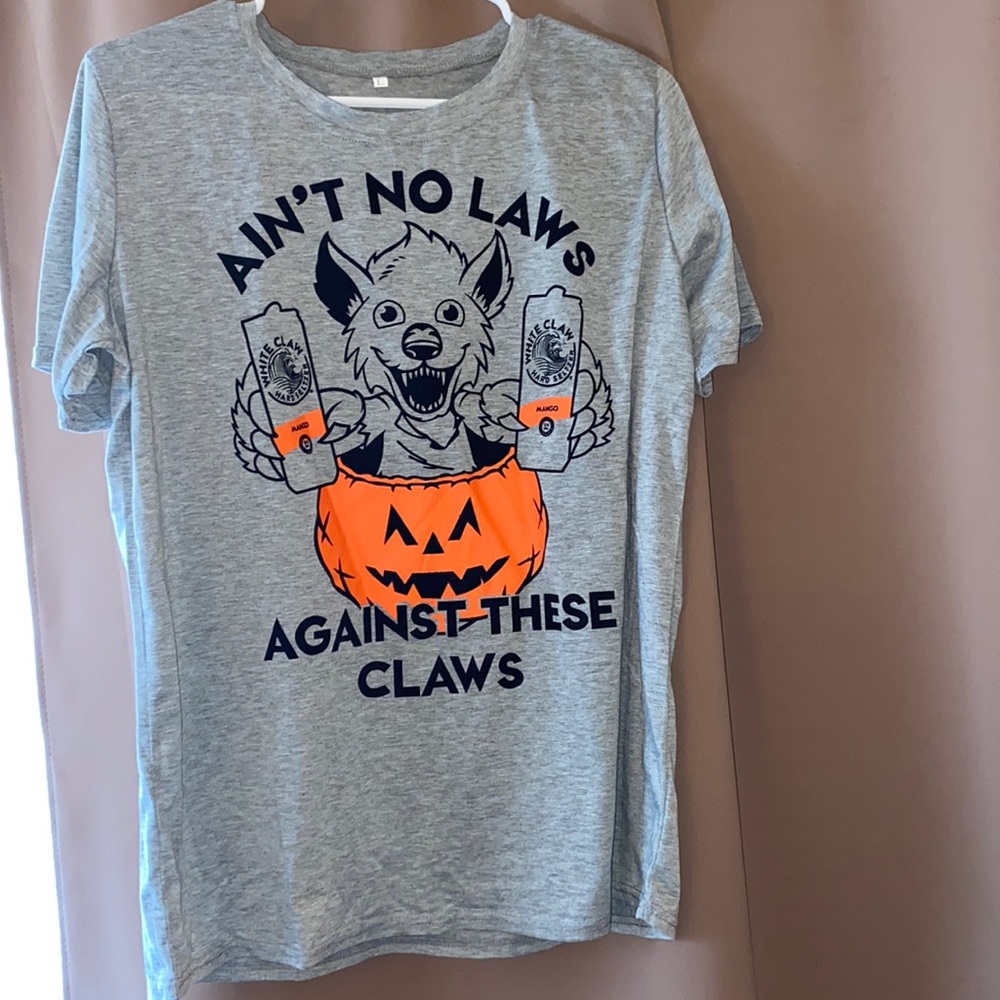 White claw Halloween T-Shirt! 🎃